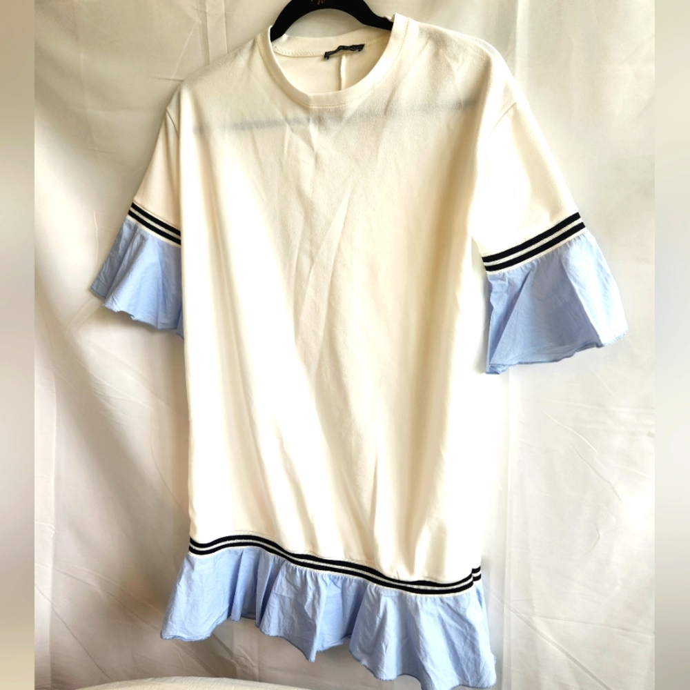Zara Women's White and Blue Ruffle Sleeve dress